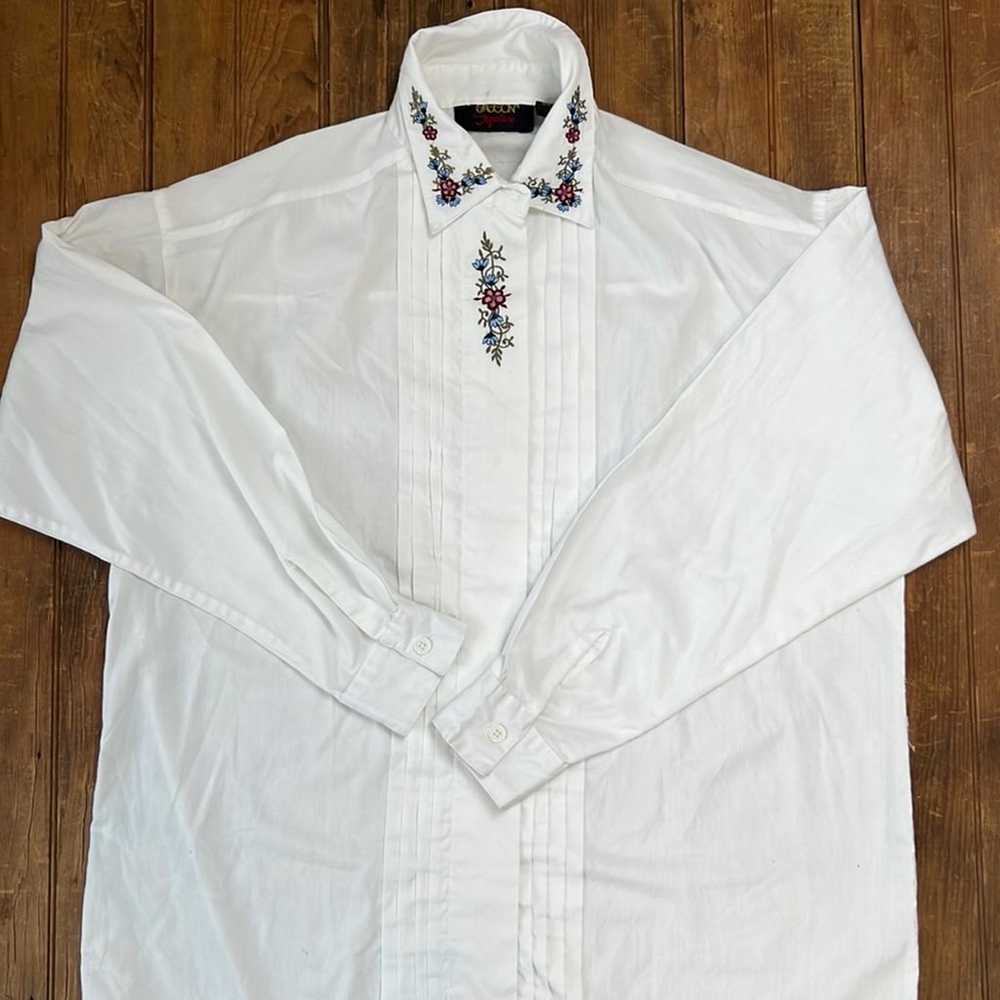 Vintage ladies  80’s Sassoon embroidered blouse s… - image 2