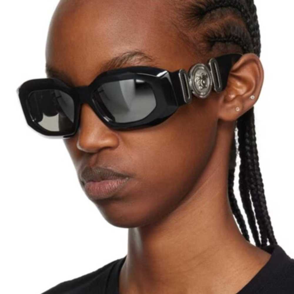 Versace Medusa Biggie sunglasses - image 3