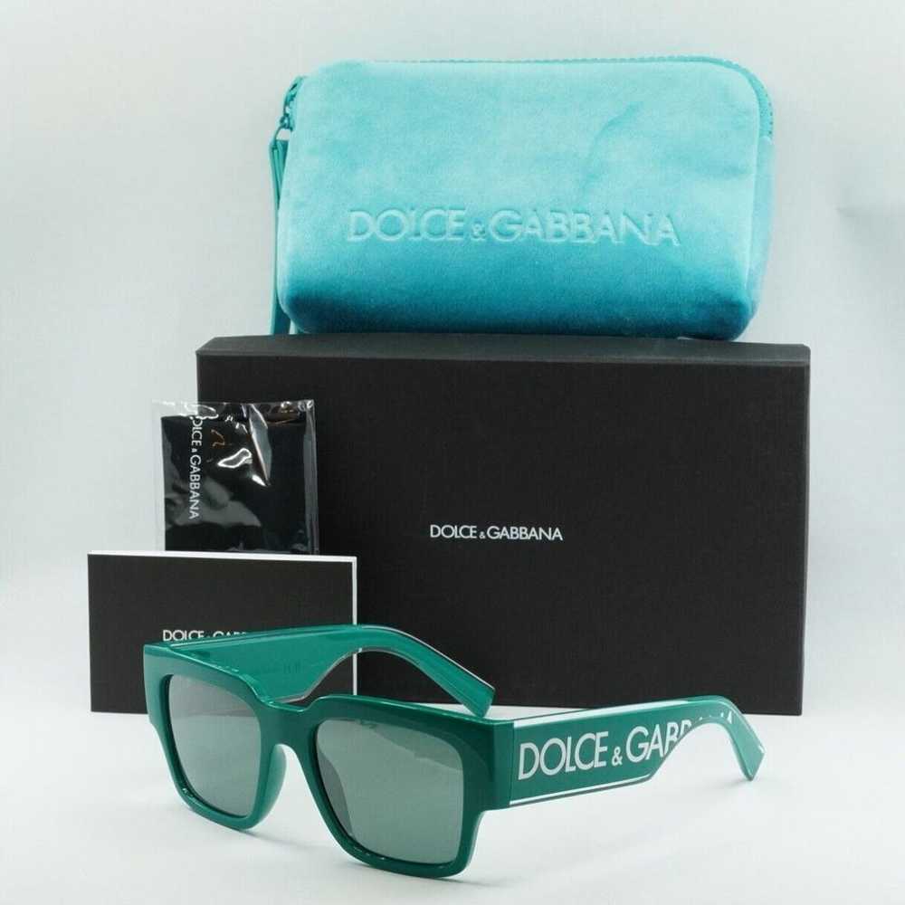 Dolce & Gabbana Oversized sunglasses - image 7