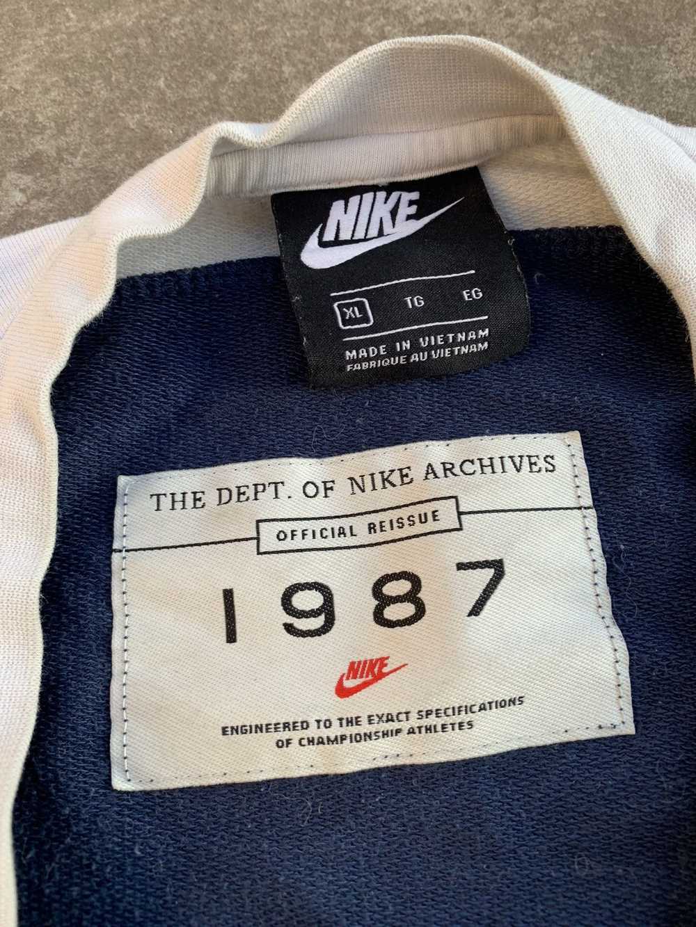 Japanese Brand × Nike × Vintage Vintage Sweatshir… - image 4