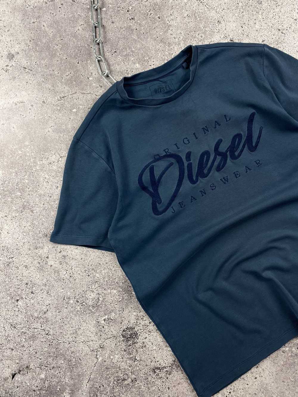 Diesel × Vintage Vintage Y2K Diesel 3D Logo Tee S… - image 3