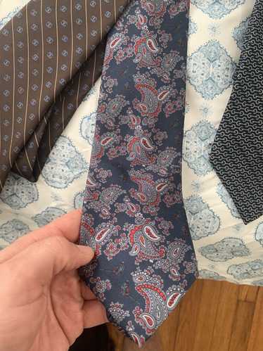 Gucci × Vintage Mens Gucci Navy & Red Paisley Neck