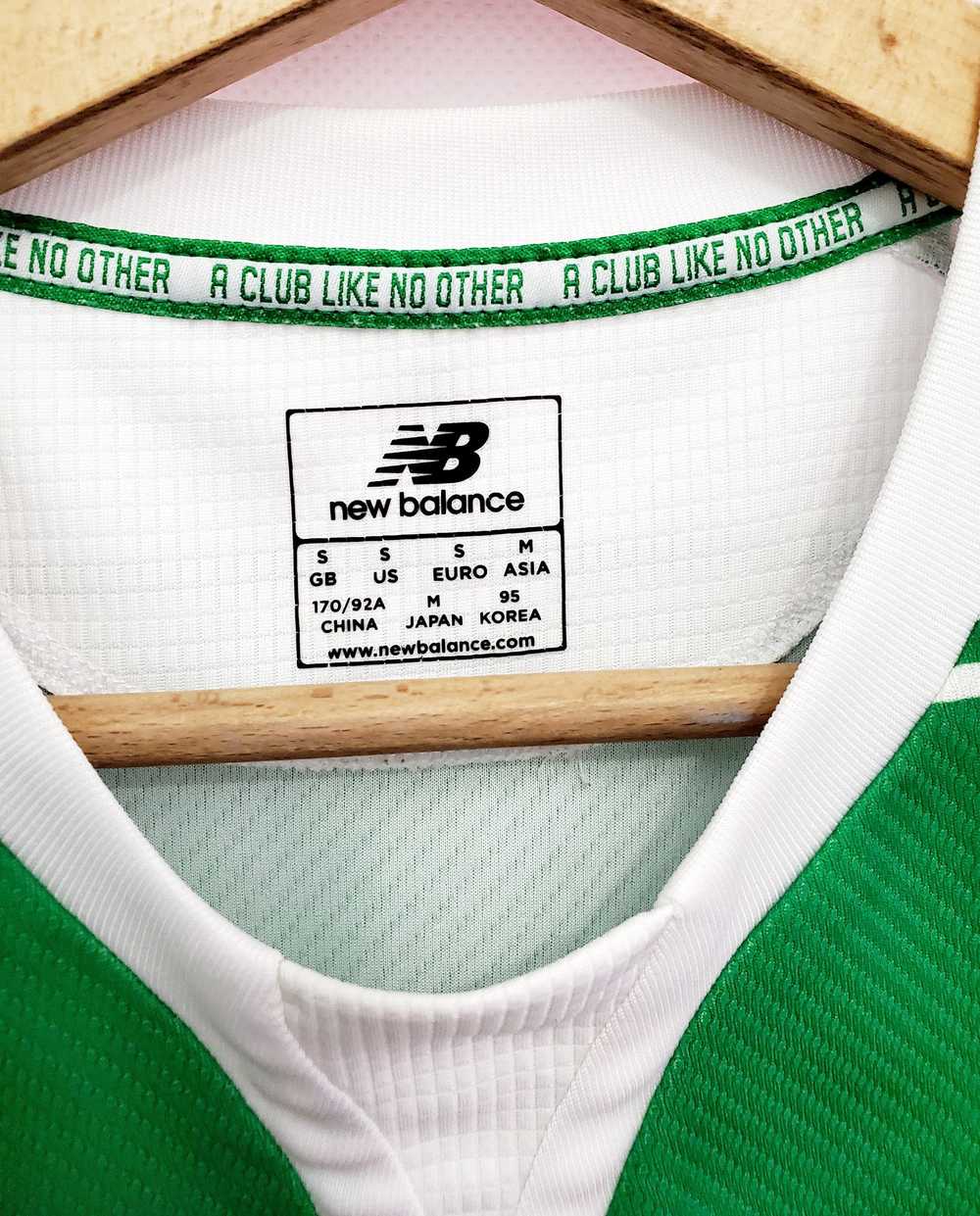 Jersey × New Balance × Soccer Jersey CELTIC 2015 … - image 4