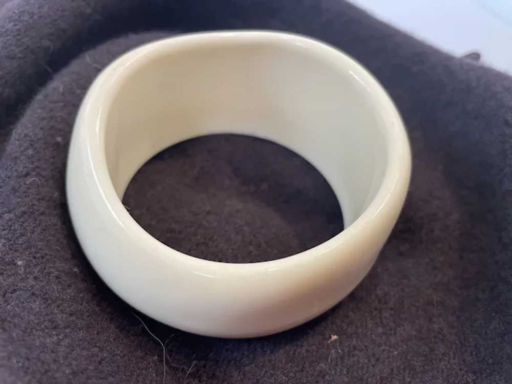 Ivory Lucite Asymmetrical Bangle Bracelet - image 3