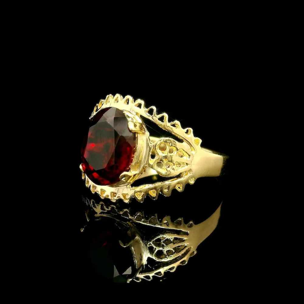 Vintage 14k Yellow Gold Deep Red Oval Stone w/ Op… - image 4