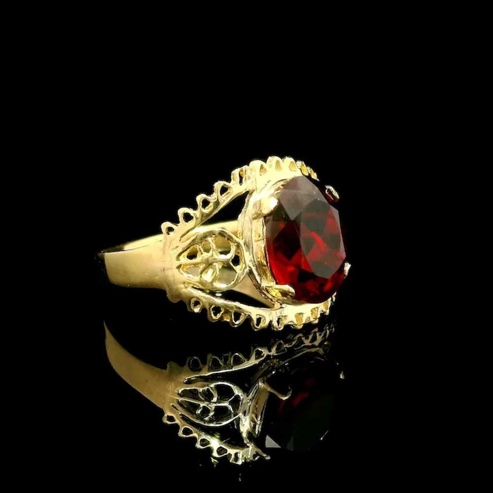 Vintage 14k Yellow Gold Deep Red Oval Stone w/ Op… - image 6