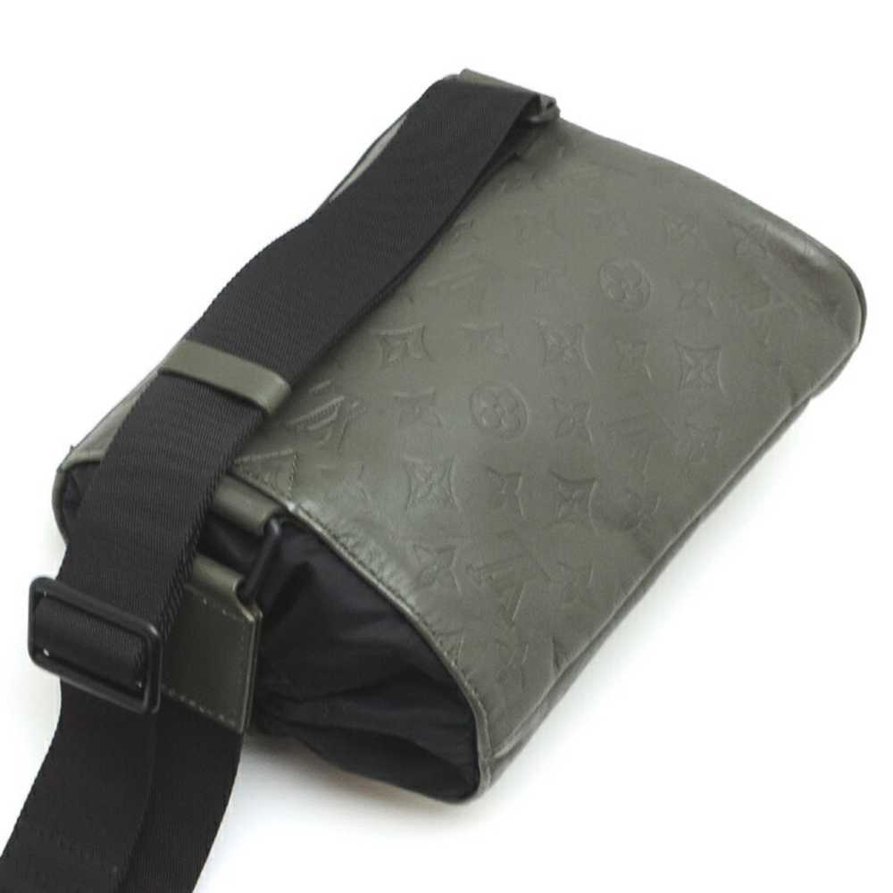 Louis Vuitton Louis Vuitton Chalk Sling Bag Men's… - image 4