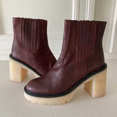NWOT Free People James Chelsea Boots In Wine Sz 37 - image 1