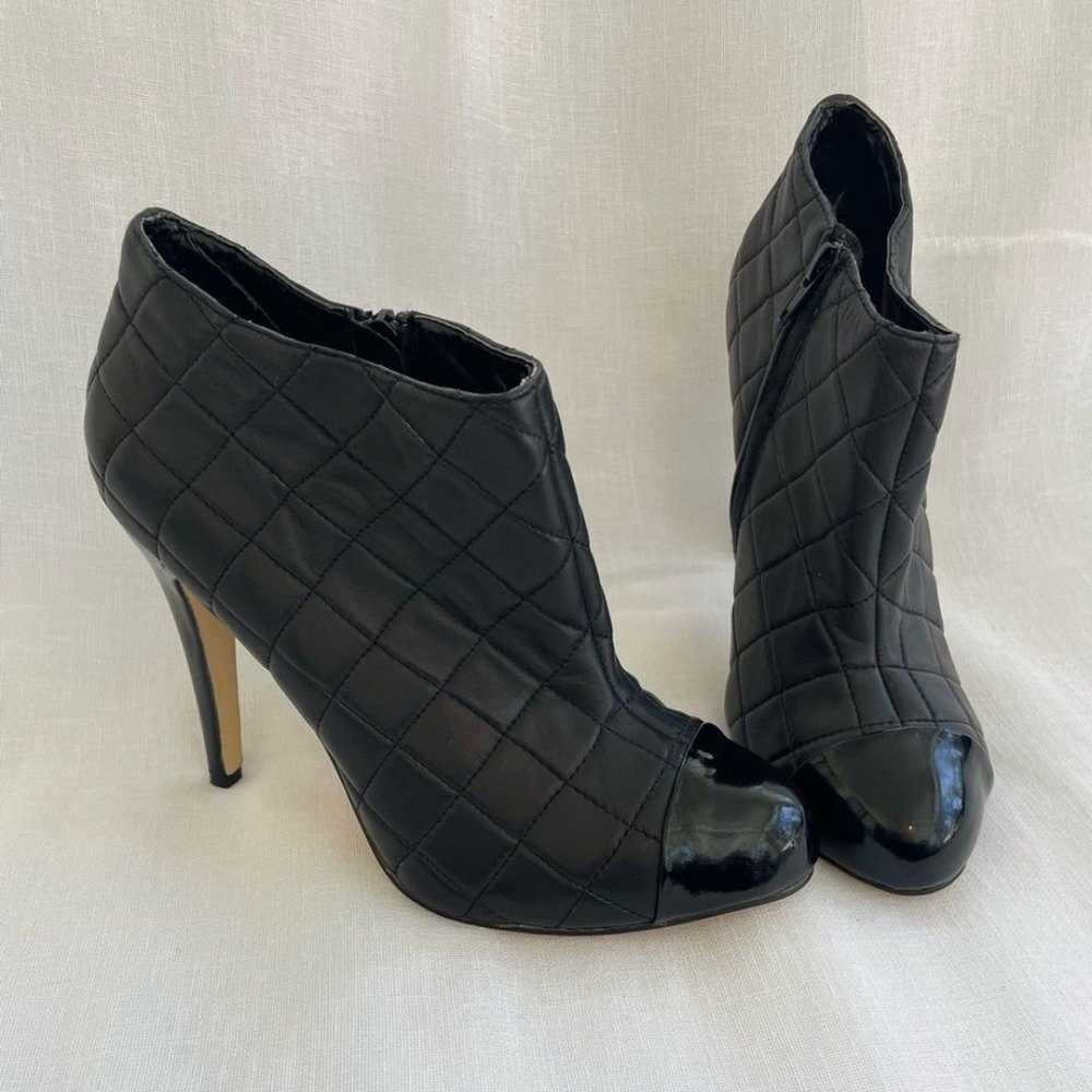 Maiden Lane Black Quilted leather bootie Size 10 - image 1