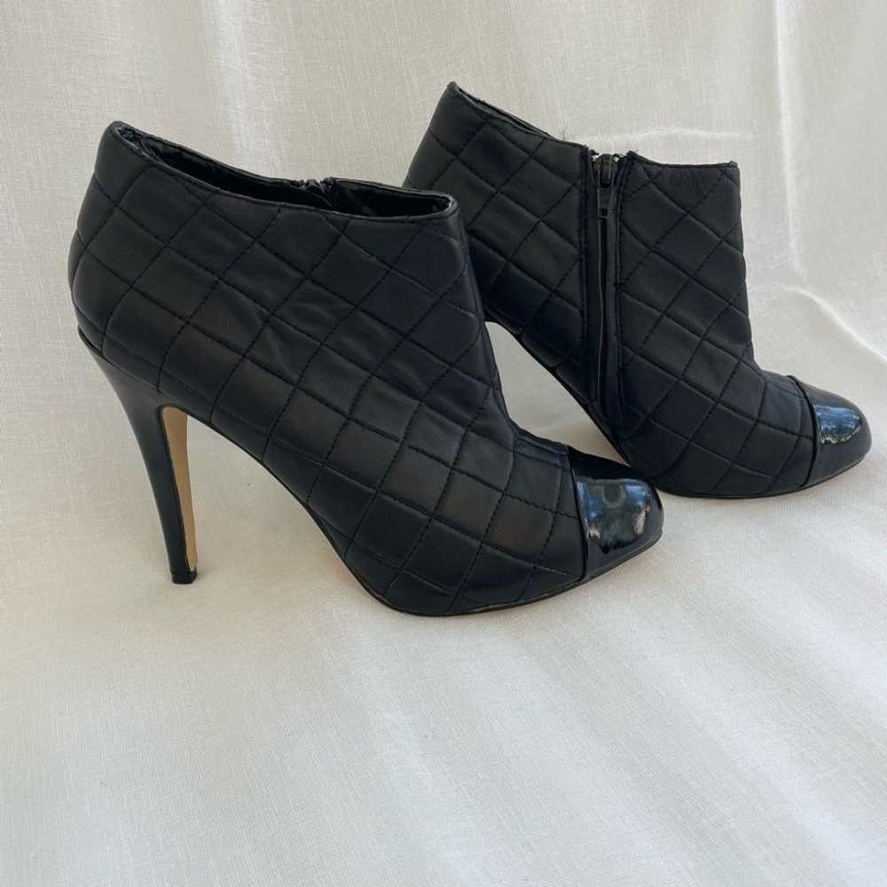 Maiden Lane Black Quilted leather bootie Size 10 - image 2
