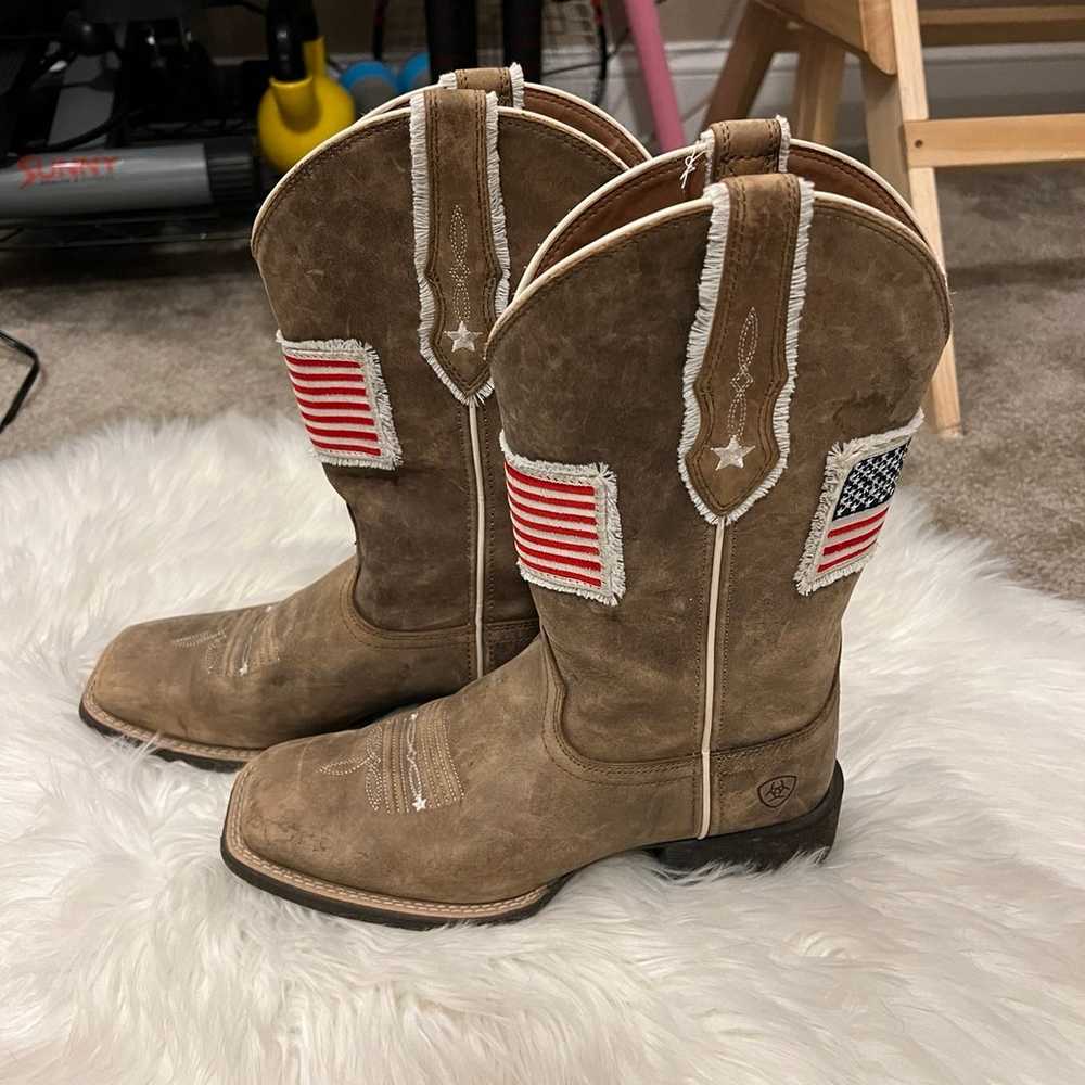 Woman’s Ariat Boots Size 7 - image 1