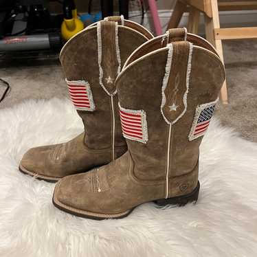 Woman’s Ariat Boots Size 7 - image 1