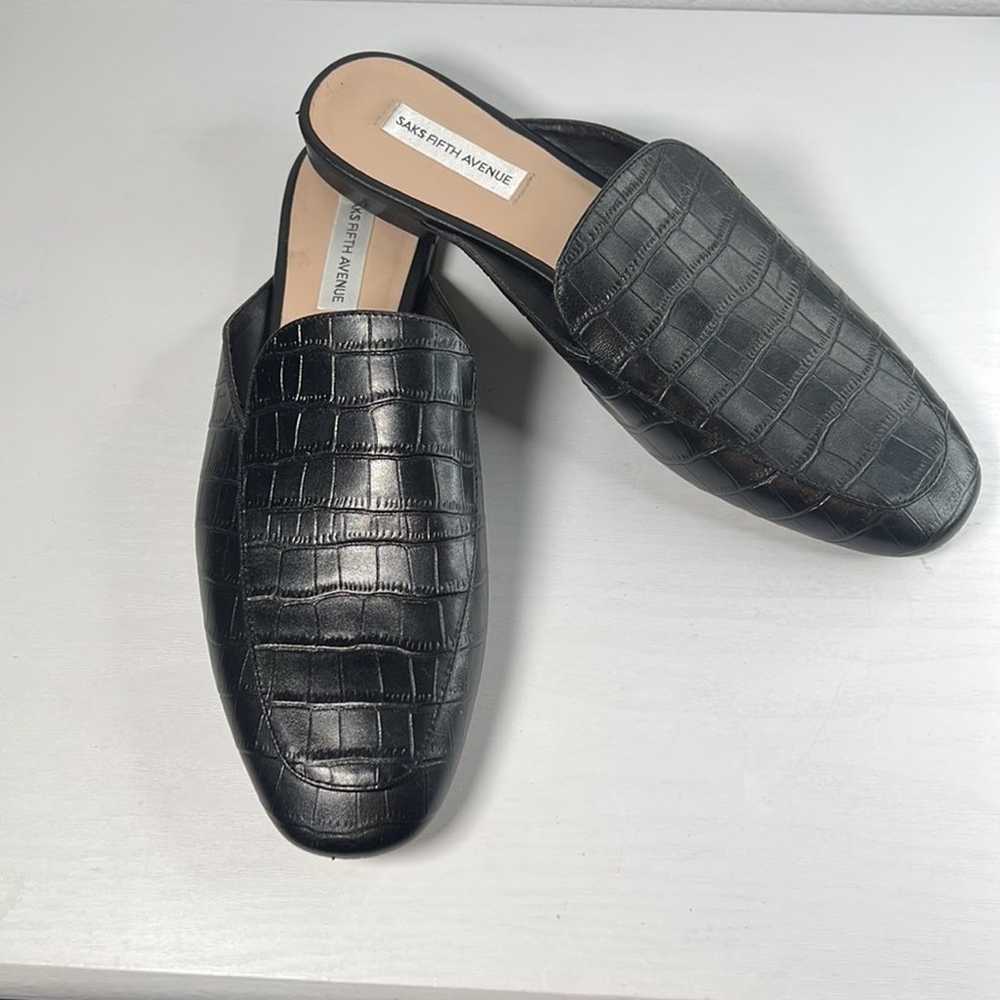 Saks Fifth Avenue Black Leather Crocodile Slip On… - image 11