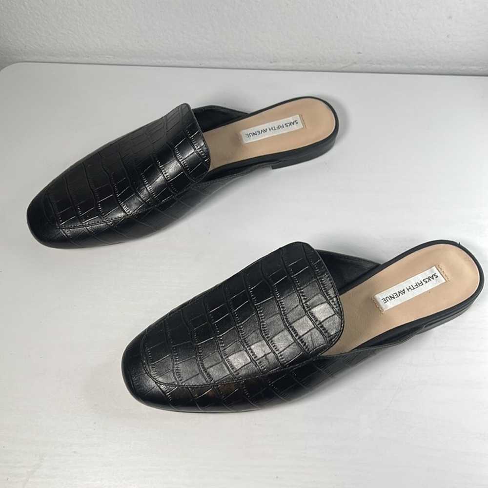 Saks Fifth Avenue Black Leather Crocodile Slip On… - image 2