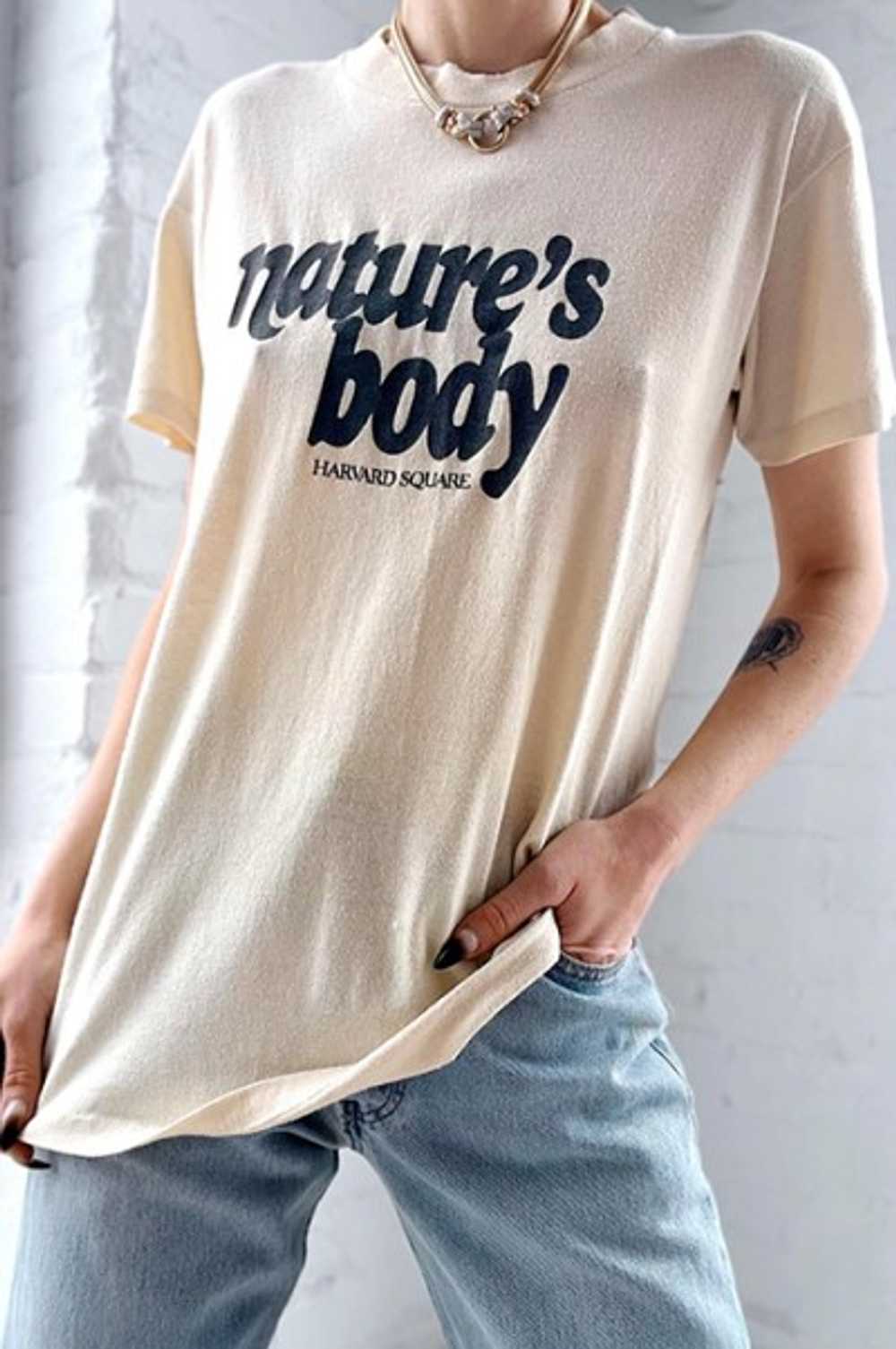 natures body tee - image 3