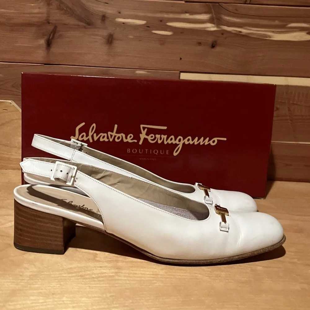 Vintage White Leather Salvatore Ferragamo Mary Ja… - image 6
