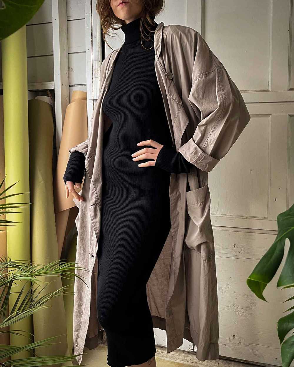 80s In-Wear Taupe Trench - image 4