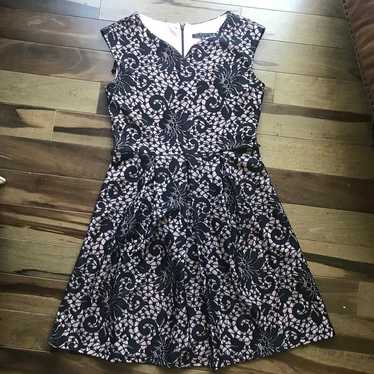 Tiana B Lace Overlay Dress 6 EUC - image 1
