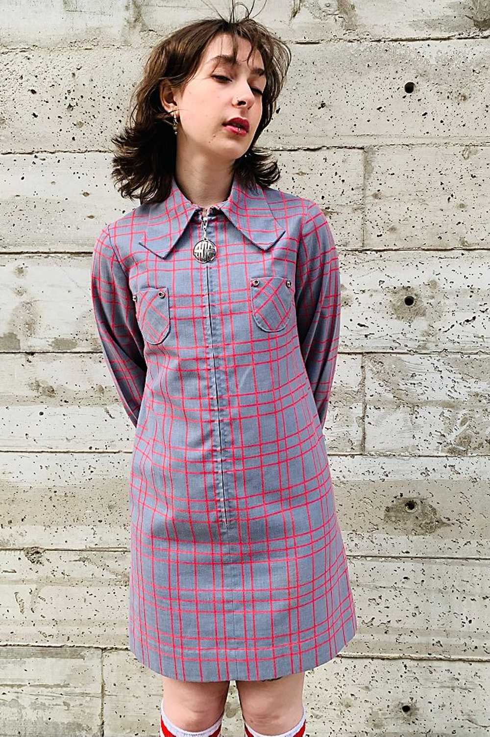 1960’s Checked Dress Selected by Nomad Vintage - image 4