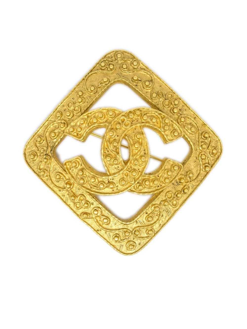 CHANEL Pre-Owned 1994 Rhombus gold-plated pin - image 1