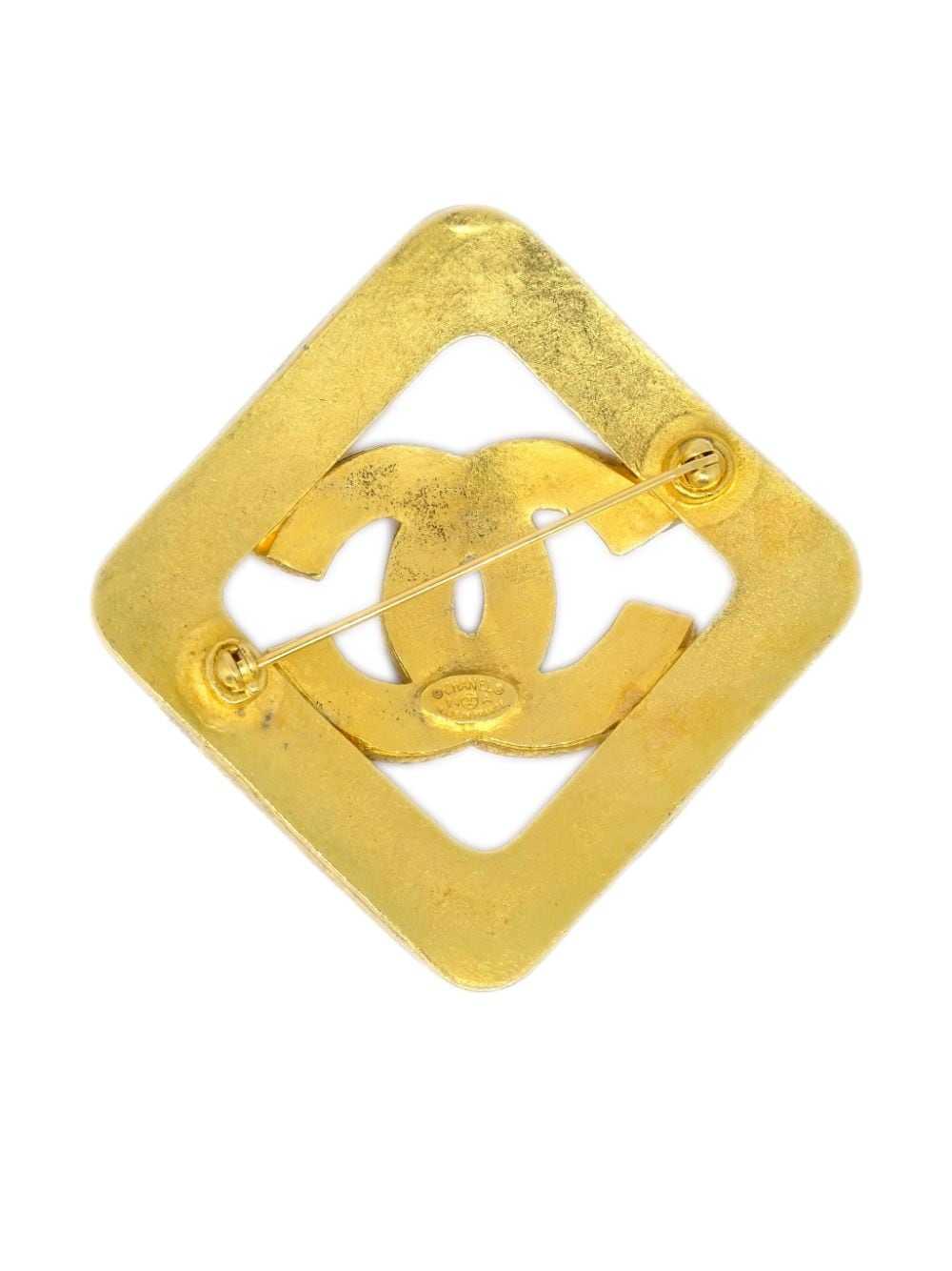 CHANEL Pre-Owned 1994 Rhombus gold-plated pin - image 2