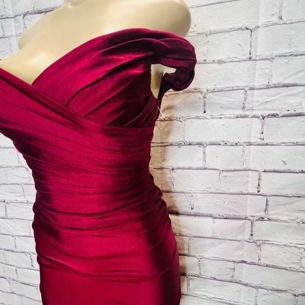 La Femme Womens Burgundy Red Off-the-Shoulder Lon… - image 3