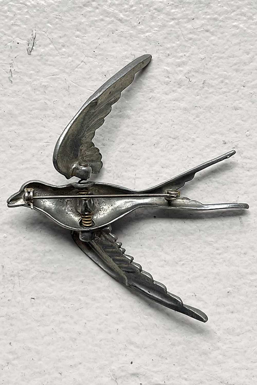 1940s En Tremblant Bird Pin Selected by MARMALADE - image 2