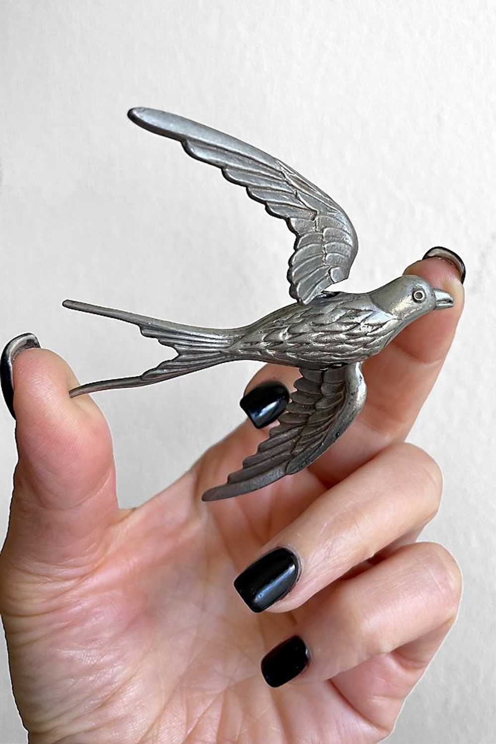 1940s En Tremblant Bird Pin Selected by MARMALADE - image 3