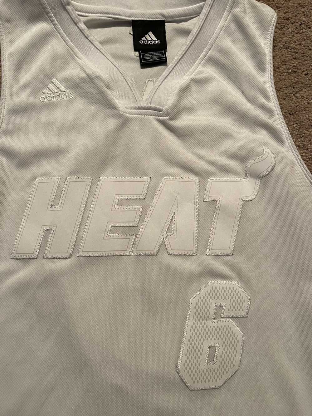 Adidas × NBA × Vintage Miami Heat LeBron James Je… - image 7
