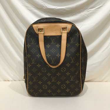 Louis Vuitton Monogram Excursion Sku# 70166