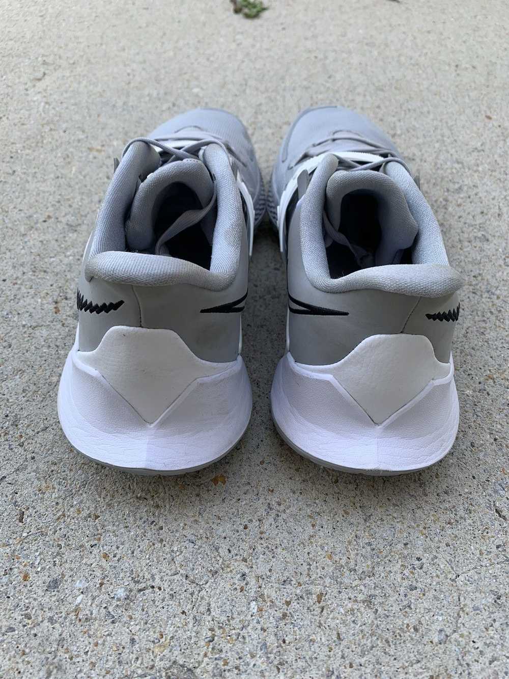 Nike Nike Kyrie Low 3 Flat Silver Black White - image 7