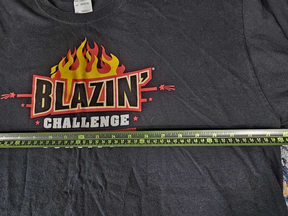 Gildan Buffalo Wild Wings TShirt Blazin' Challeng… - image 7