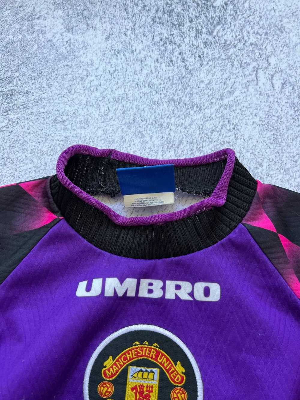 Soccer Jersey × Umbro × Vintage MANCHESTER UNITED… - image 5