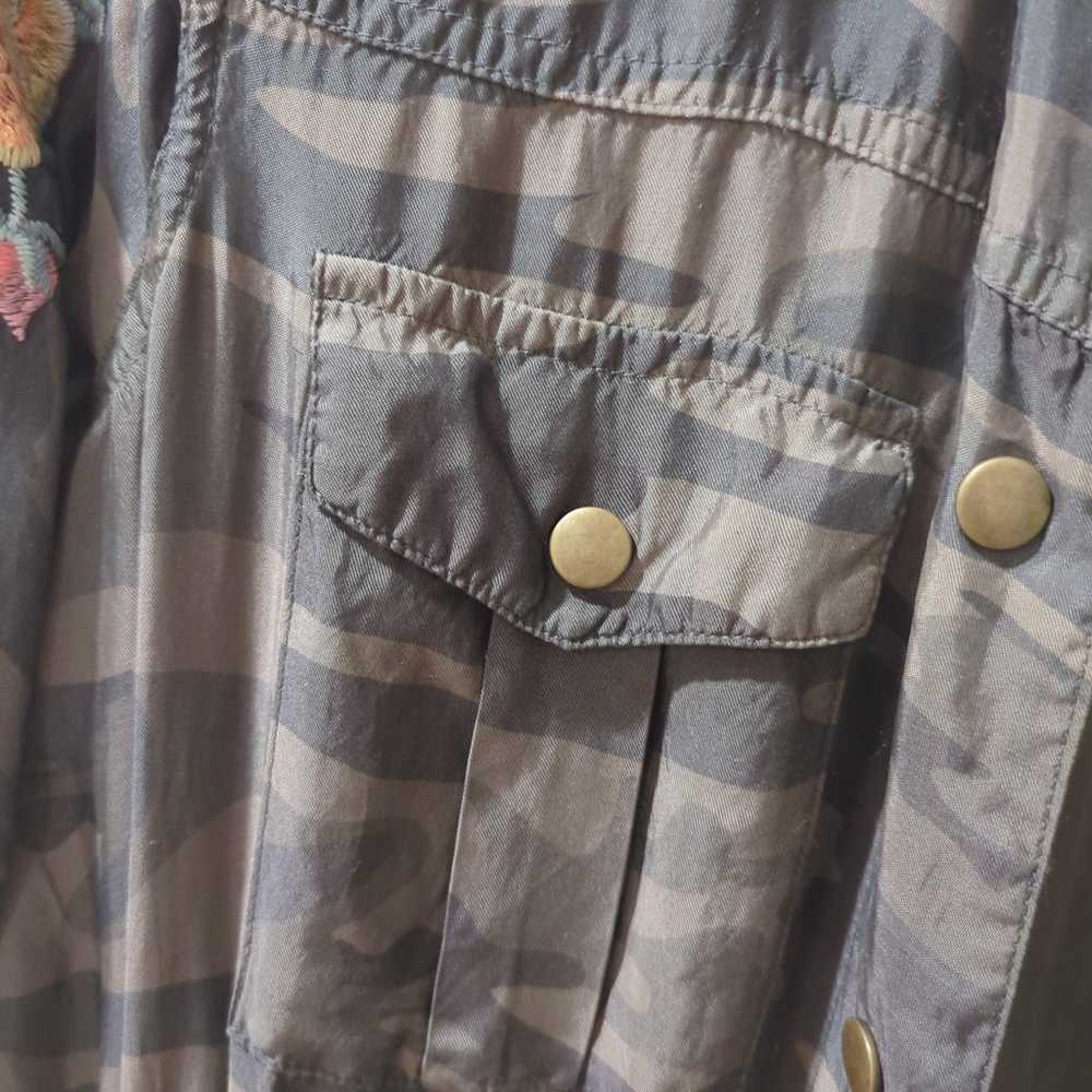 Johnny Was Embroidered Camo Jacket - image 5