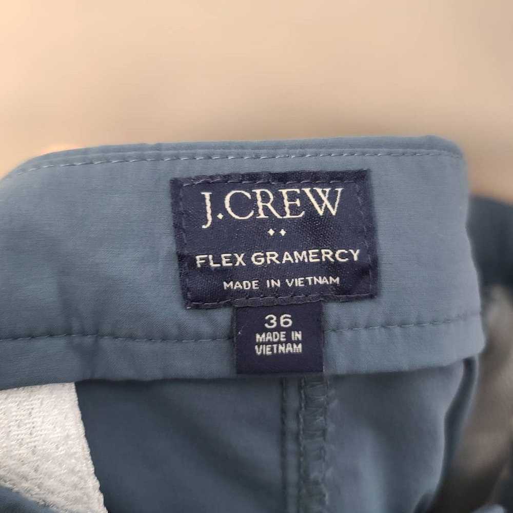 J.Crew J. Crew Factory 9" Gramercy Tech Chino Sho… - image 4