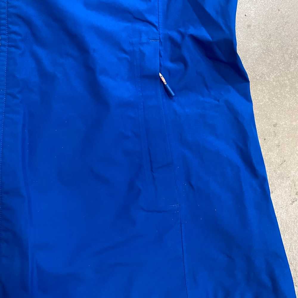 Burton Gore-Tex royal blue jacket - image 2