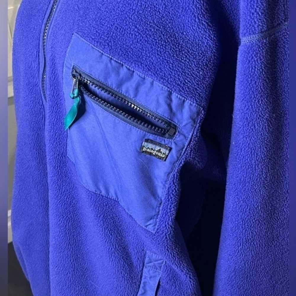 Old school style multi zipper Patagonia jacket - image 3