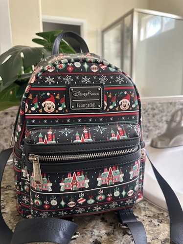 Disney parks loungefly pirates - Gem
