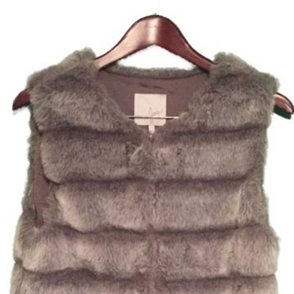 Andrina Faux Fur Jacket Vest Size M - image 2