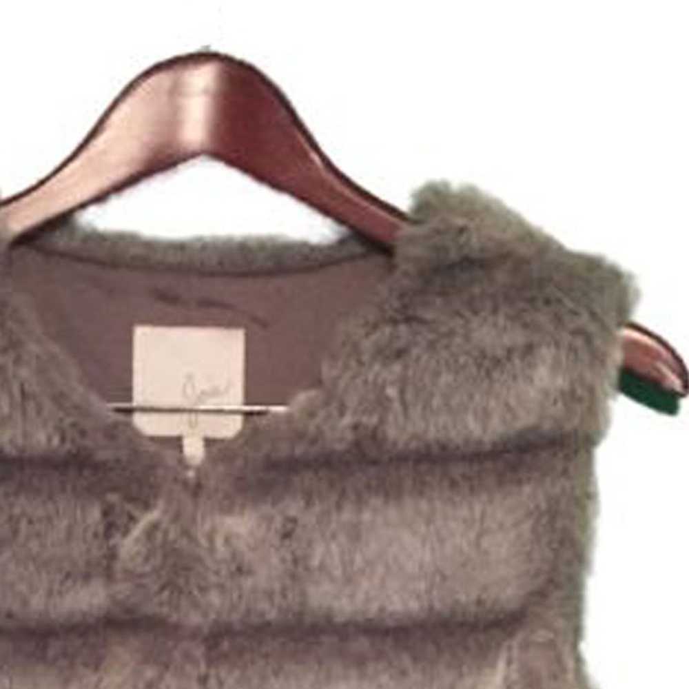 Andrina Faux Fur Jacket Vest Size M - image 4