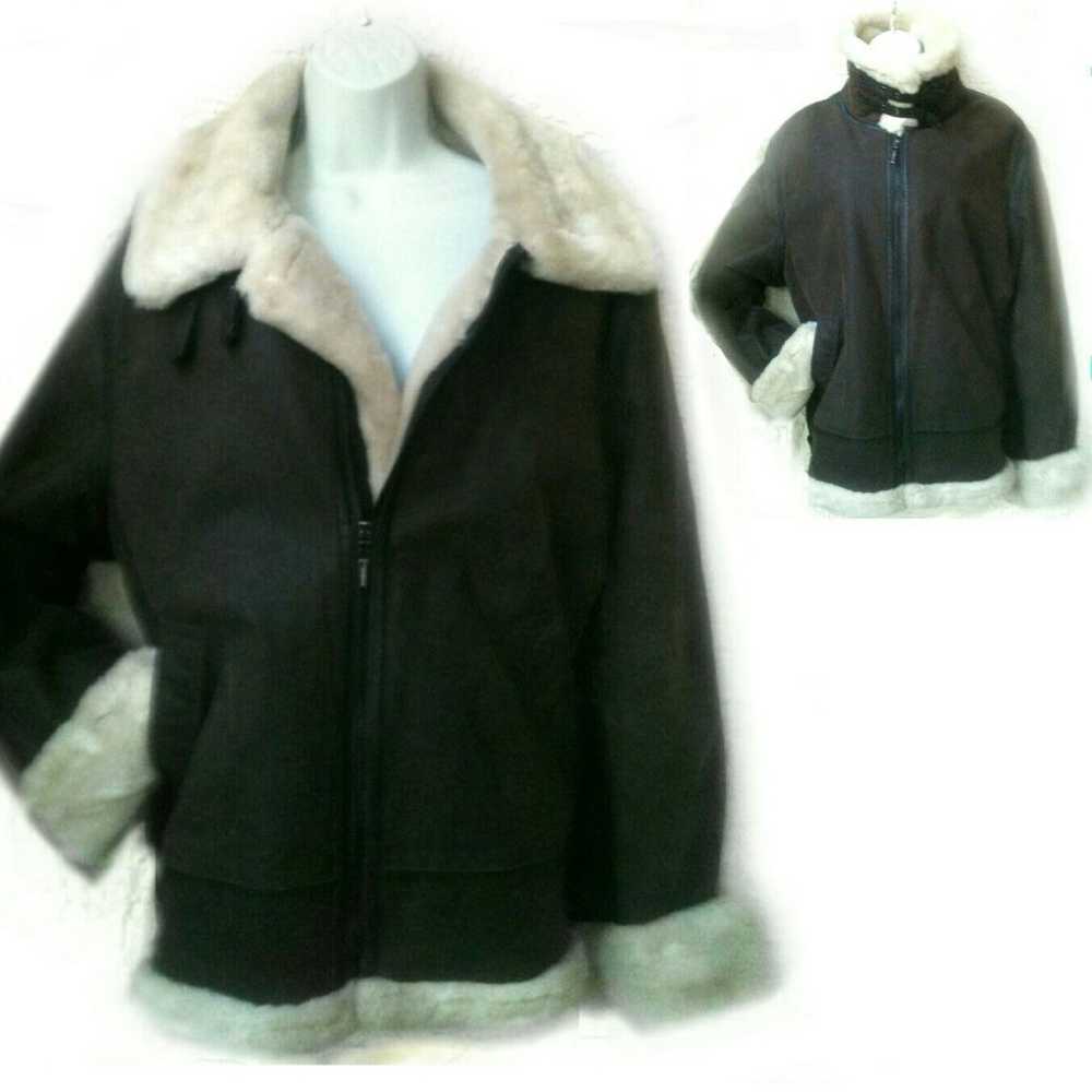 Ladies' Warm Brown Leather Coat - image 1