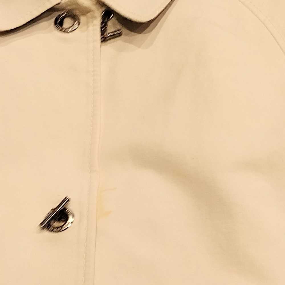 Vintage Burberry Women's White Coat Sm - image 11