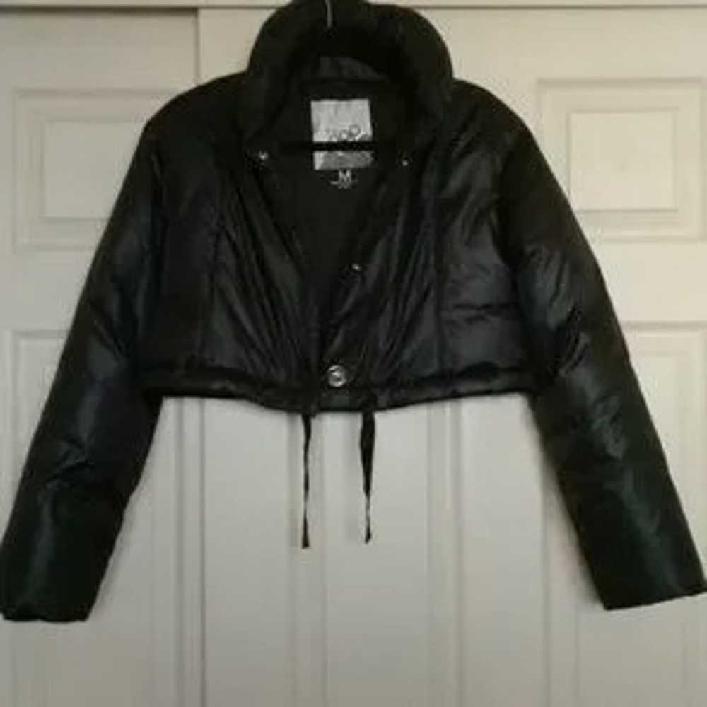 Guess black cropped puffer jacket w/Micheal Kors … - image 4