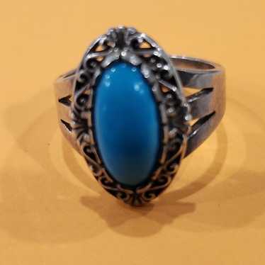 Vintage Sterling Silver Ring w/ Turquoise