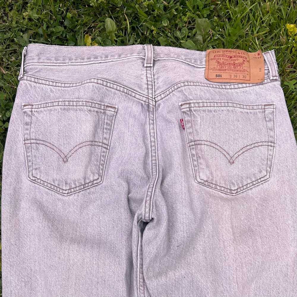Vintage 90s Levi’s 501 Button Fly Jeans - image 4
