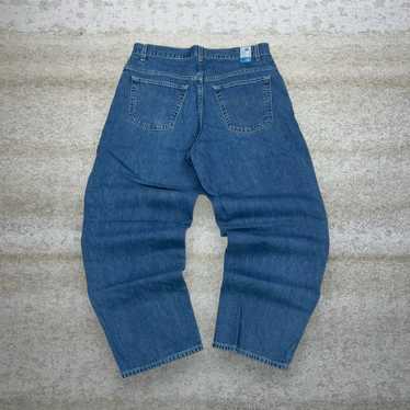 Vintage Levis Jeans L2 Baggy Fit Medium Wash Deni… - image 1