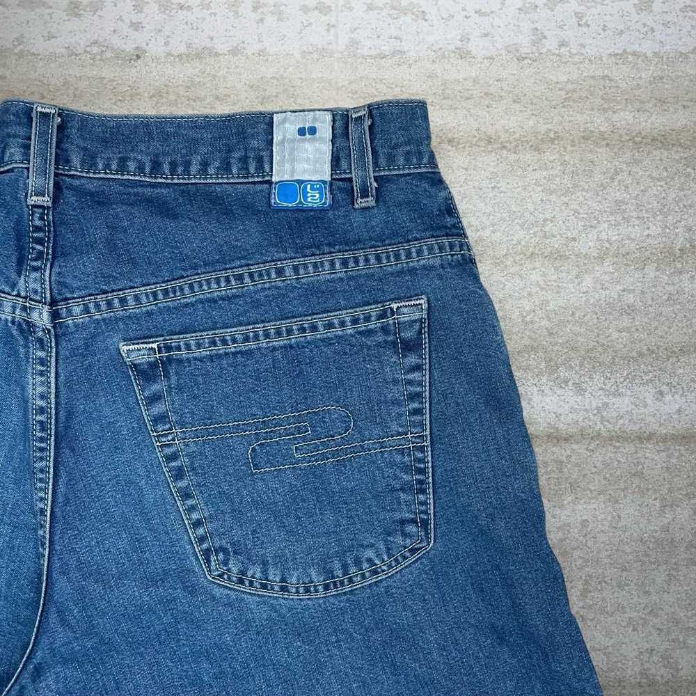 Vintage Levis Jeans L2 Baggy Fit Medium Wash Deni… - image 3