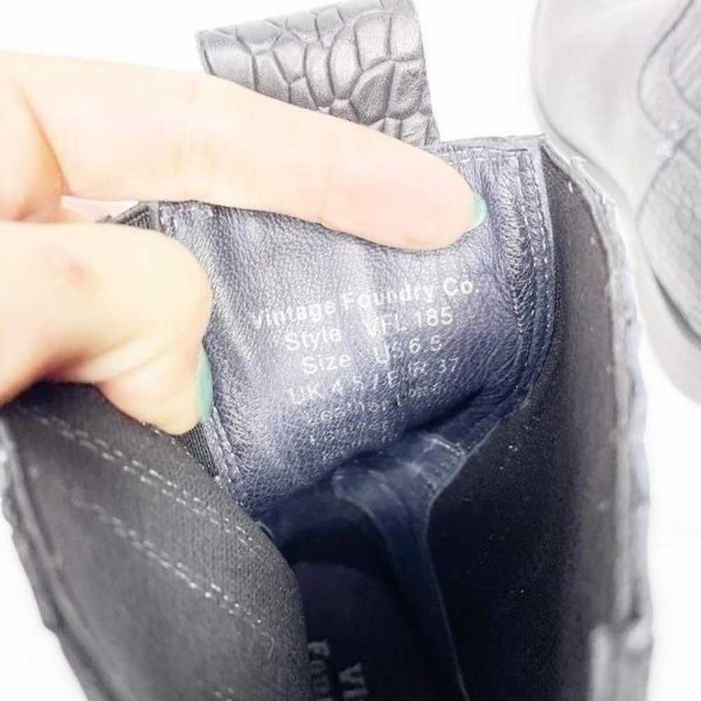 VINTAGE FOUNDRY CO Main Boot Black leather croc e… - image 5