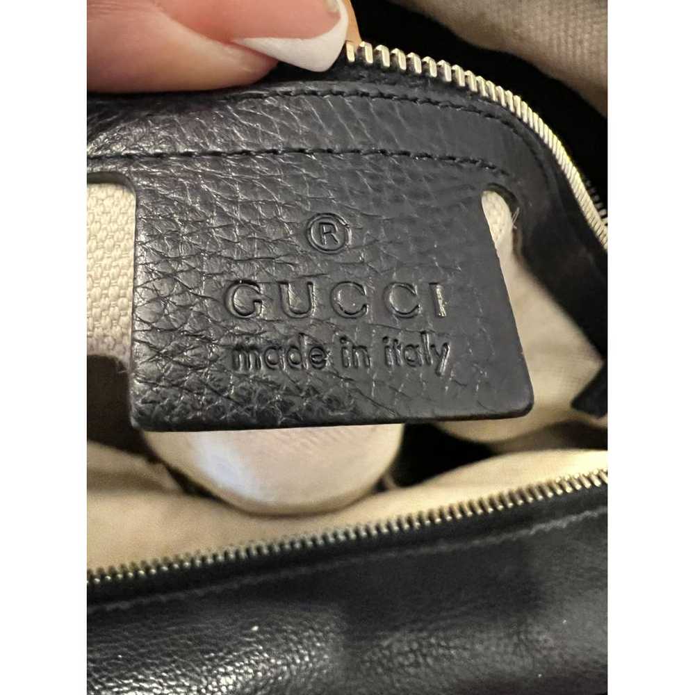 Gucci Diana leather crossbody bag - image 2