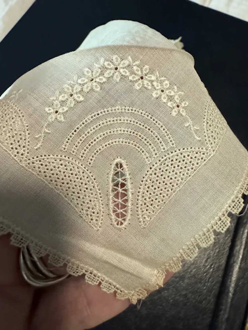 GORGEOUS Rare French Hanky,Original  Lace Handker… - image 2